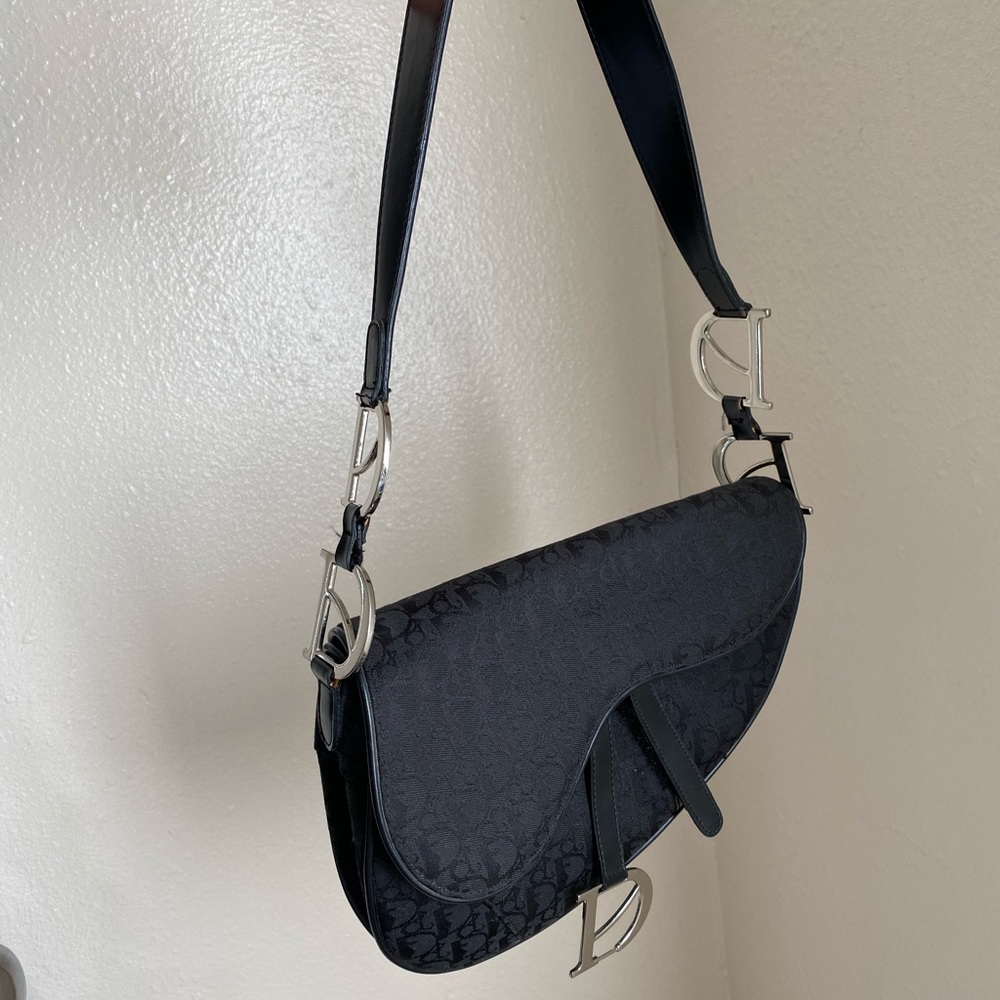 Saddle bag